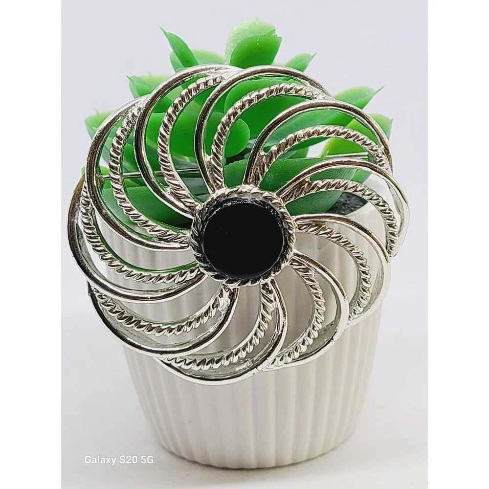 Sarah Coventry elegant silver